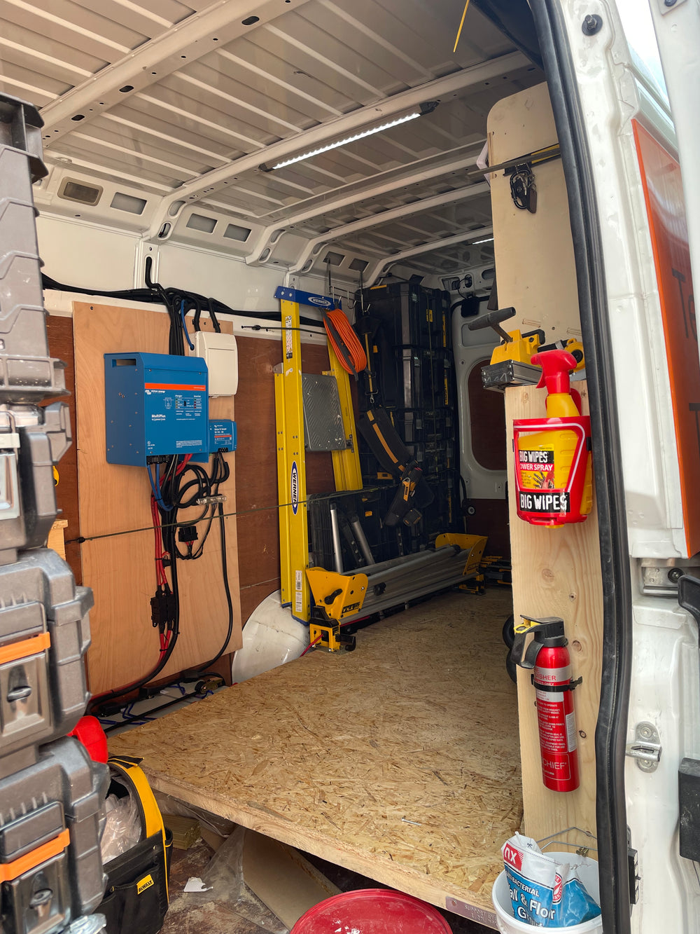 Complete mobile workshop power conversions
